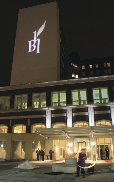 Hotel_Blackhawk_012911